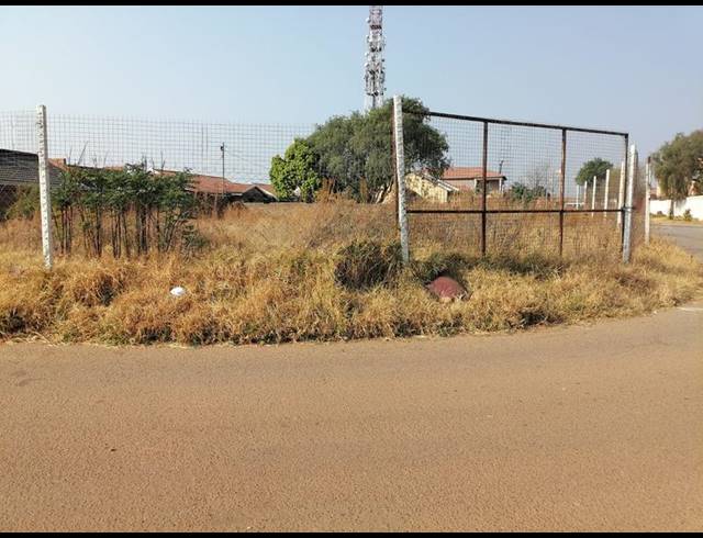 LAND FOR SALE IN ZAKARIYYA PARK